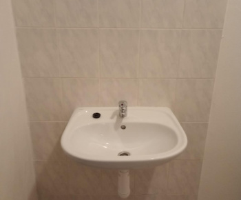 Aktuality / Ponuka na prenájom 1 izbového bytu v Papíne - foto